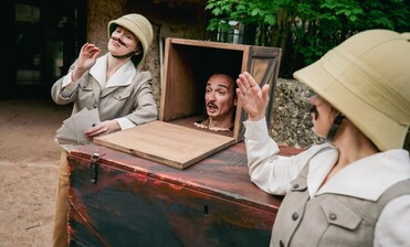 Dnešní představení Velkolepé expedice Emila Holuba se přesunuje na Malou scénu