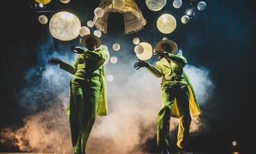 Naše inscenace na divadelních festivalech