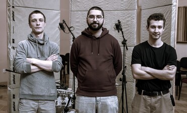 Adam Urban Trio rozezní Divadelním klub na dubnovém Jazzovém večeru
