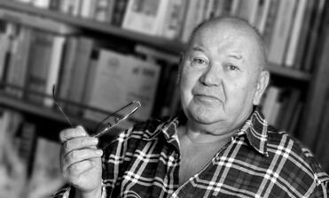 Odešel Karel Brynda, emeritní režisér Horáckého divadla