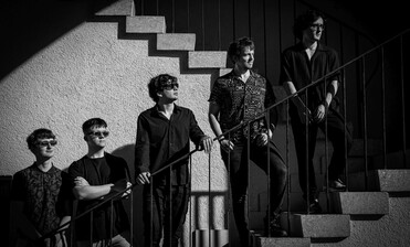 Květnový Jazzový večer s dravou energií mezinárodního uskupení The HiFiVe