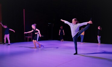 Divadelní a pohybová výchova (9-12 let)