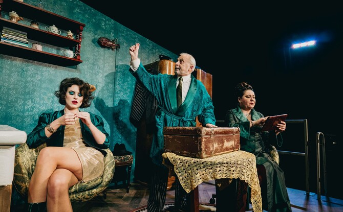 Jak utopit dr. Mráčka